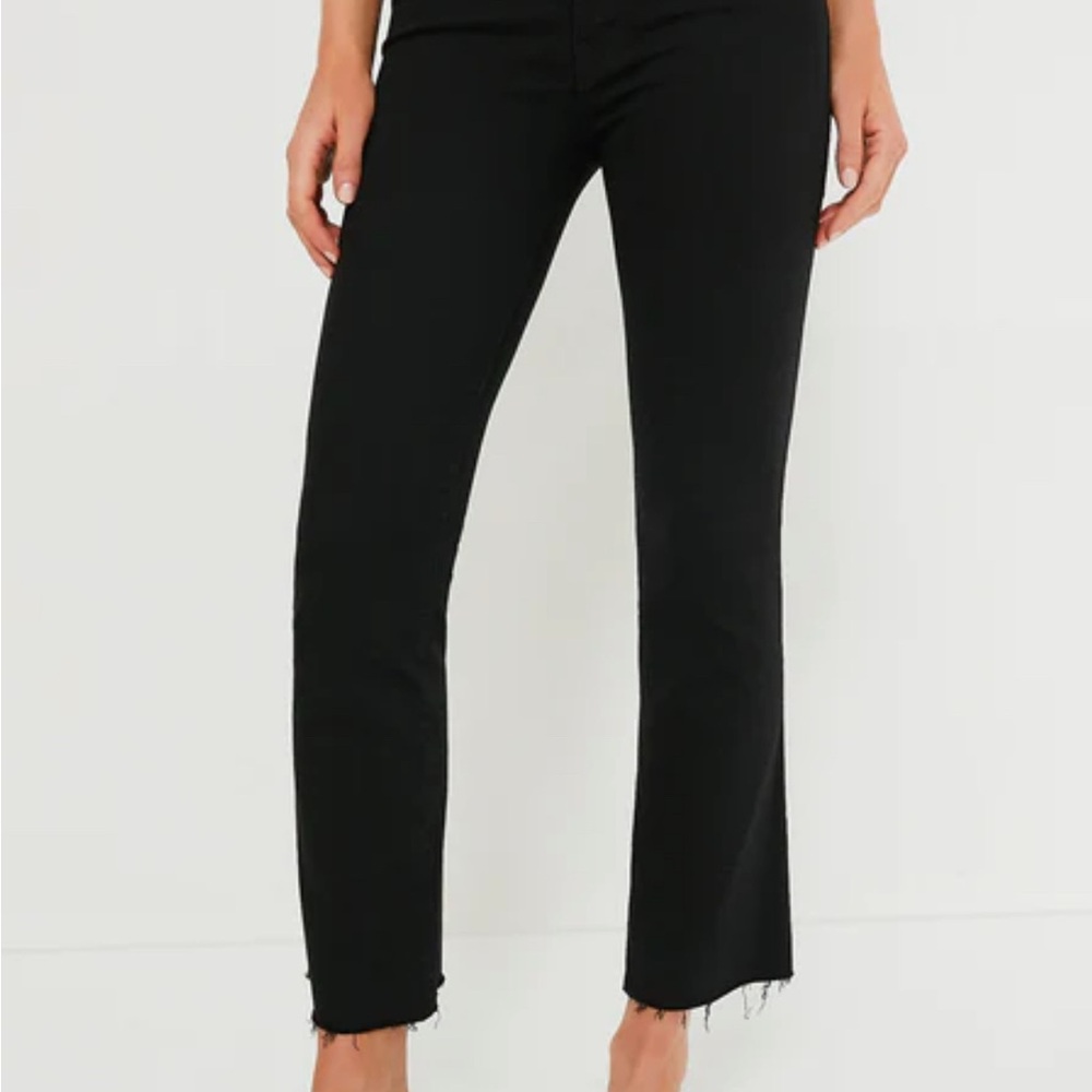 MOTHER “the Hustler” Ankle Fray Black Cropped Jeans with Raw Hem